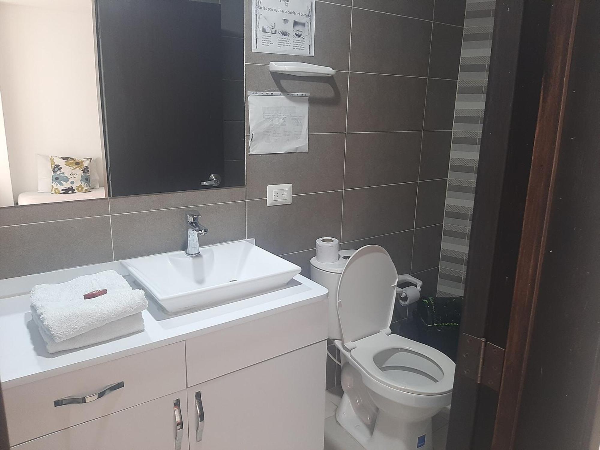Hotel Aussie Koala Armenia  Ngoại thất bức ảnh